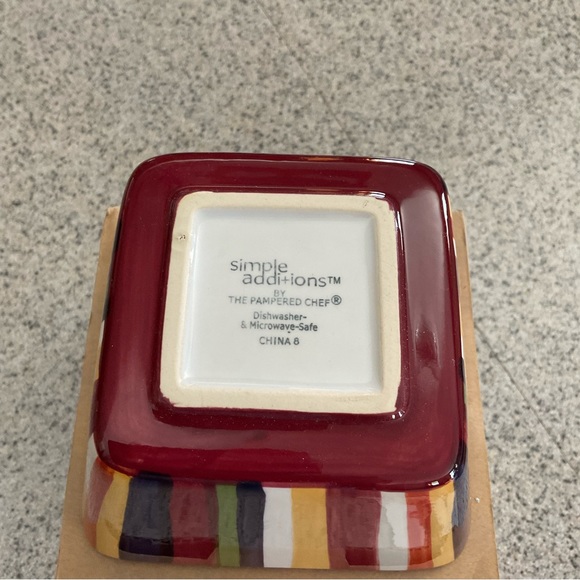 NIB The Pampered Chef Simple Additions Striped Small Bowl - Picture 5 of 7
